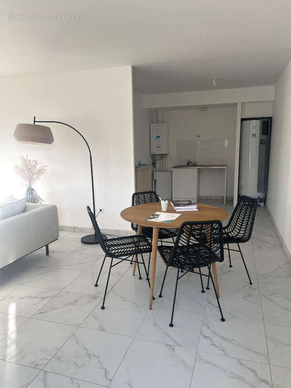 Appartement à ROSNY-SOUS-BOIS