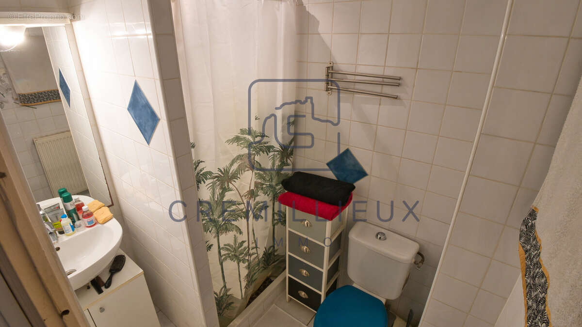Appartement à GUILHERAND-GRANGES