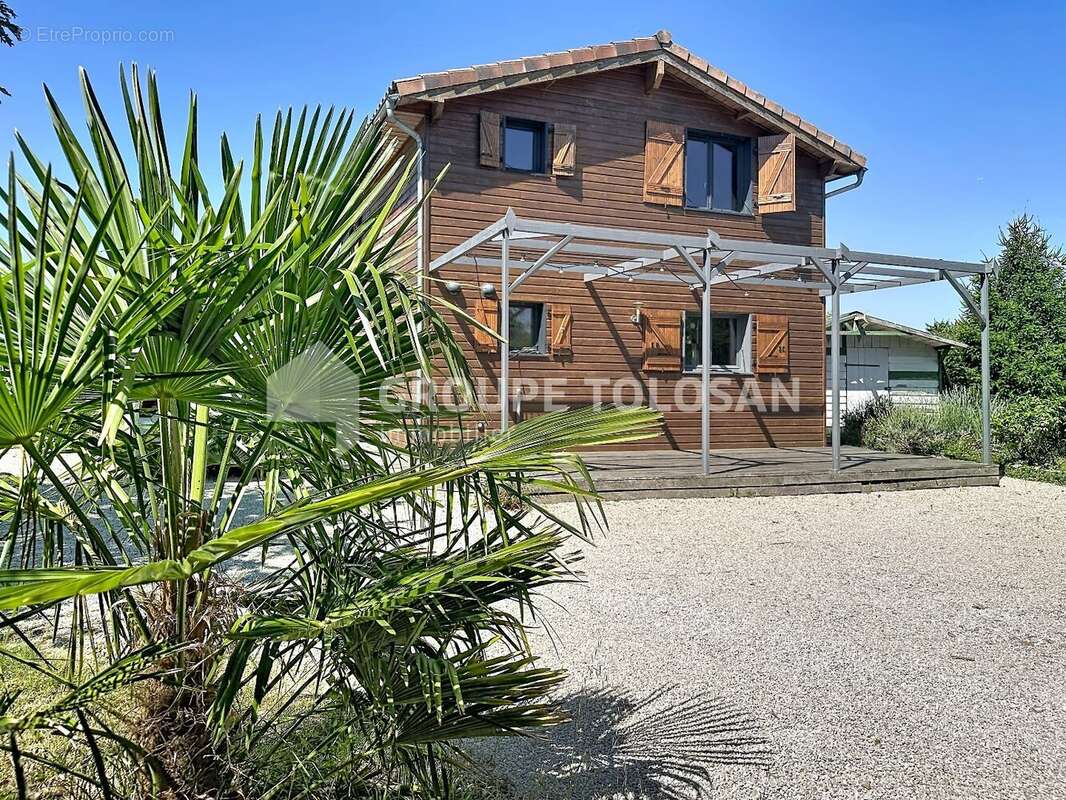 Maison à VERFEIL