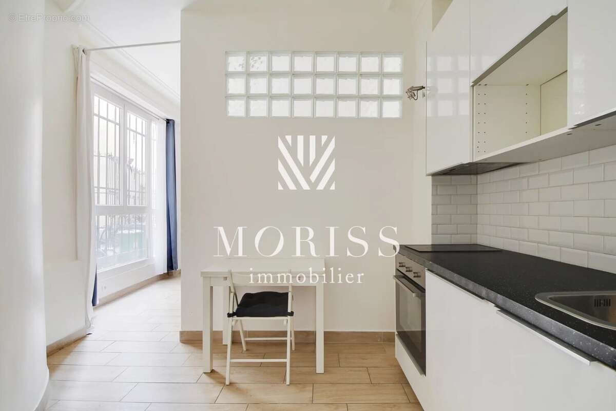 Appartement à PARIS-18E