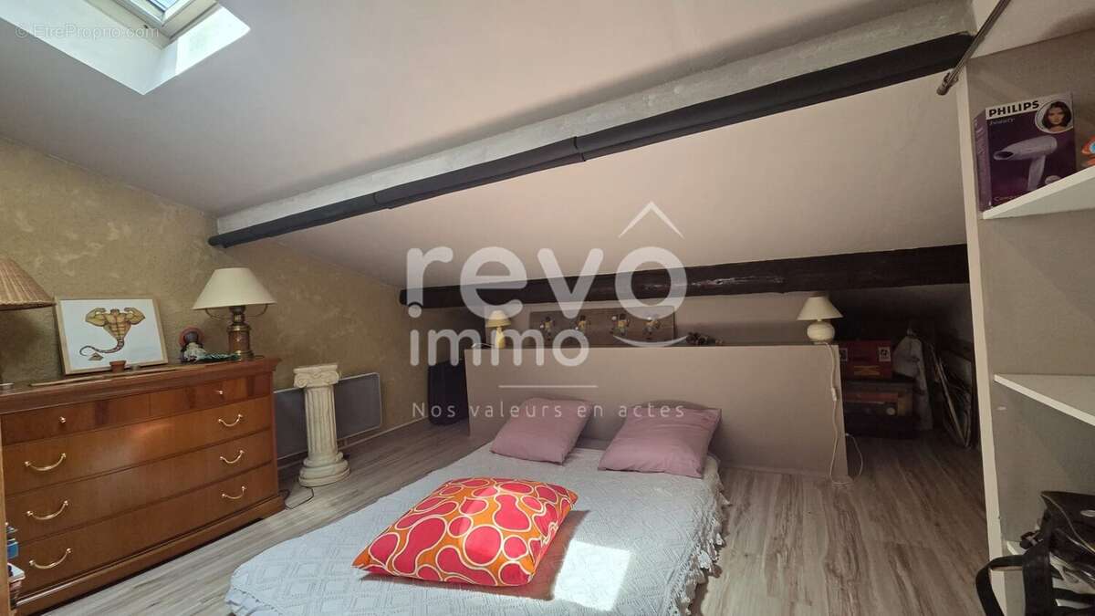ST PARGOIRE: Belle vigneronne 177 m² hab. en parfait état avec 2 terrasses et grand garage - photo 11