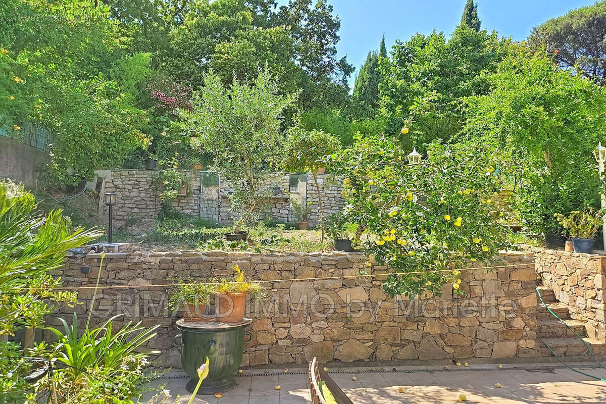 Maison à GRIMAUD