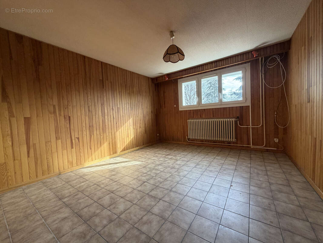 Maison à RIORGES