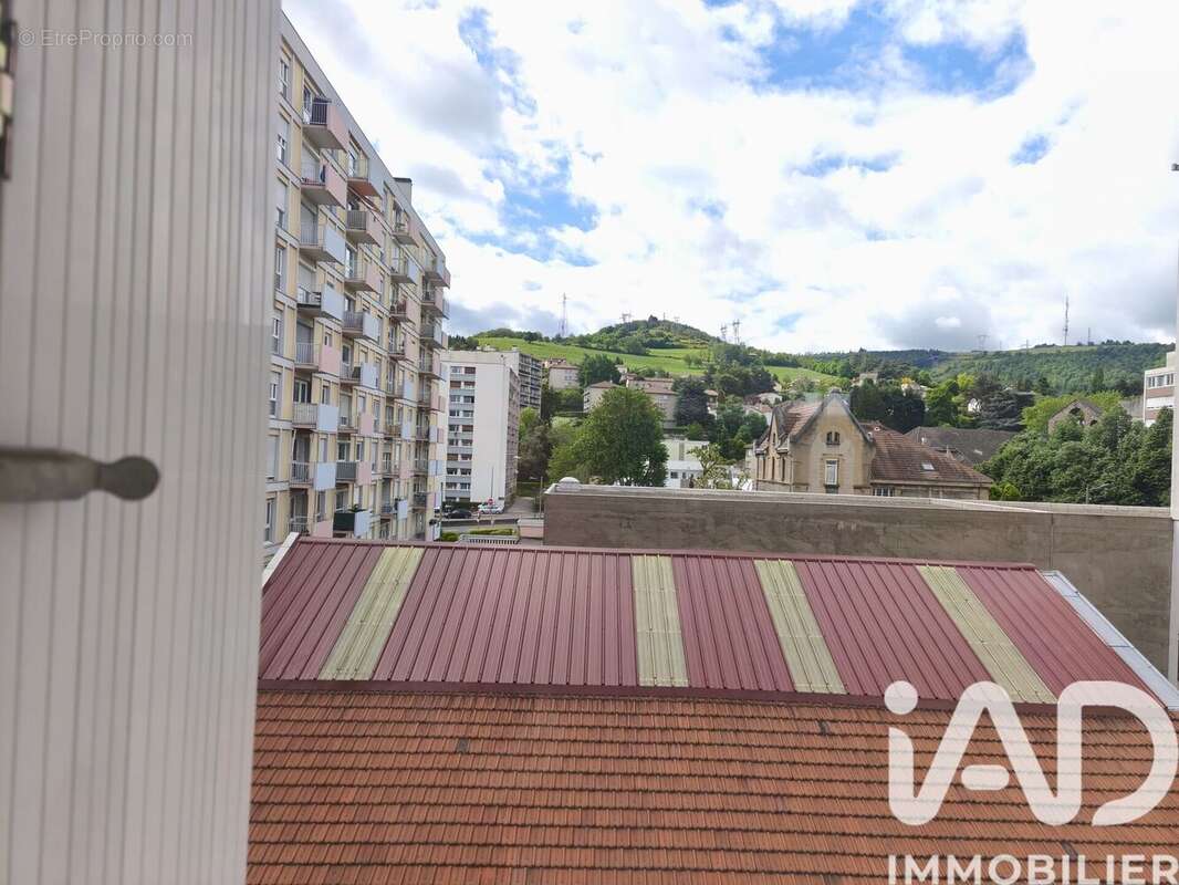 Appartement 43 m² à Saint-Etienne  - photo 9
