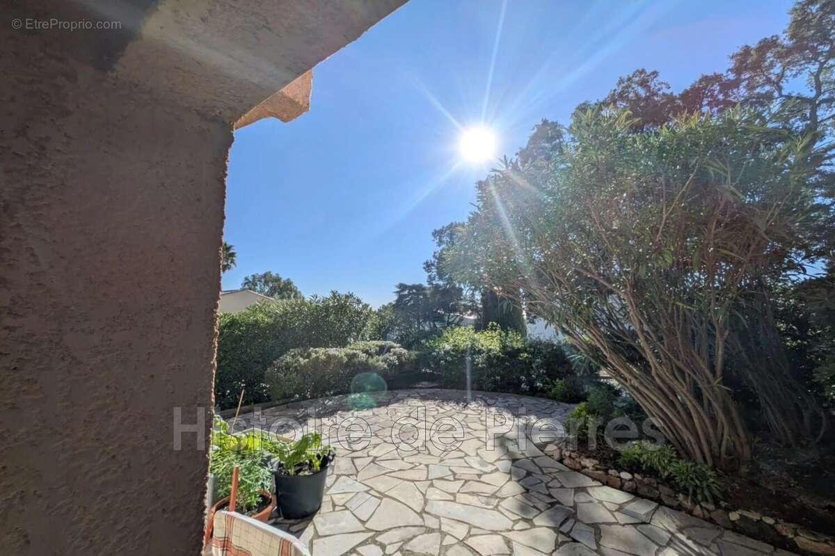 Maison à LA CROIX-VALMER