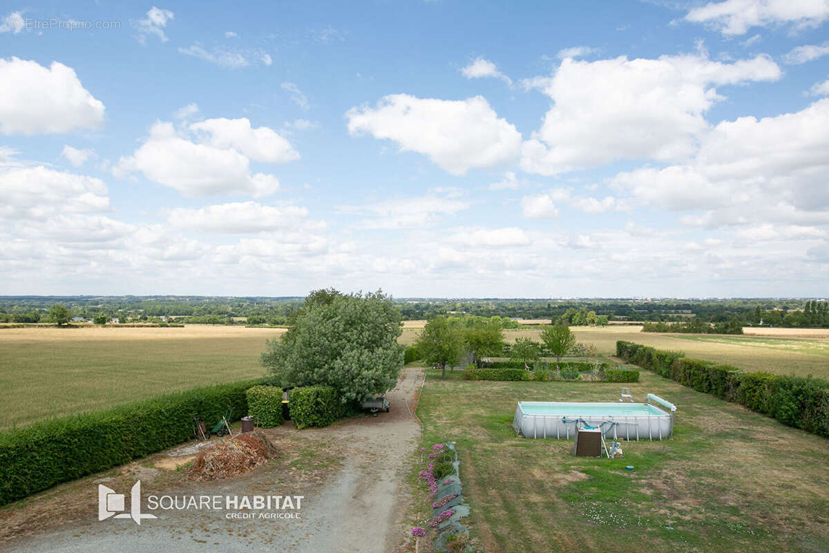 Maison à MOZE-SUR-LOUET