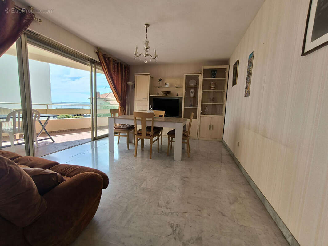 Appartement à CAGNES-SUR-MER