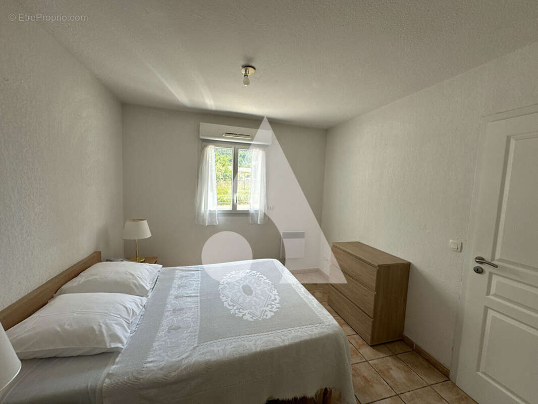 Appartement à PLAN-D'AUPS-SAINTE-BAUME