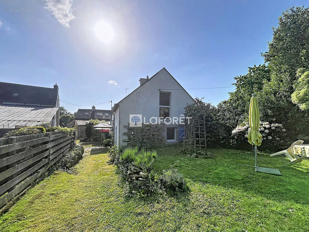 Maison à PLUMERGAT