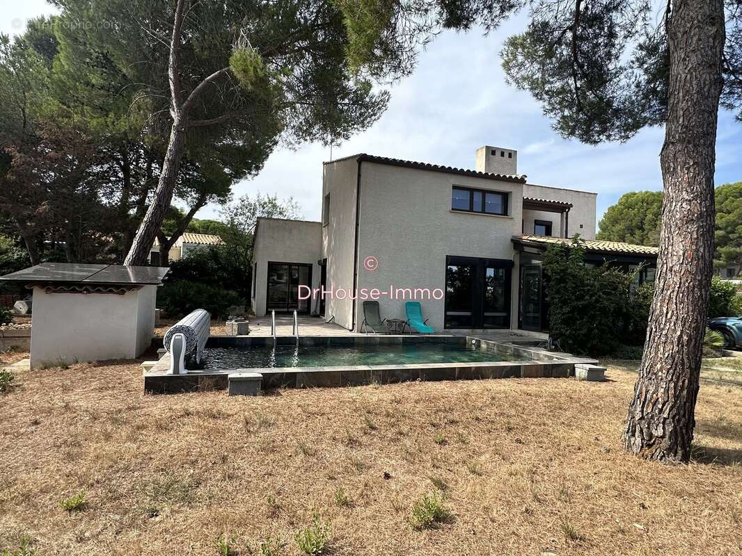 Maison 184 m² à Agde  - photo 2
