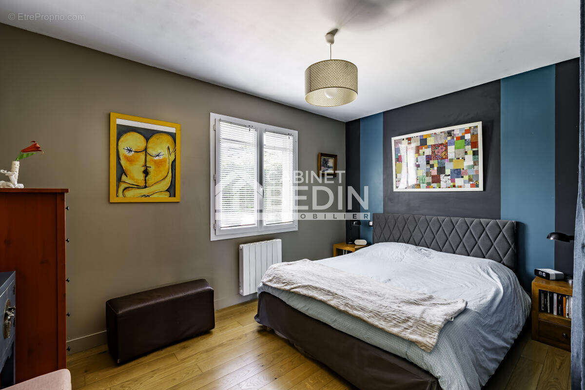 Maison à SAINT-ANDRE-DE-CUBZAC