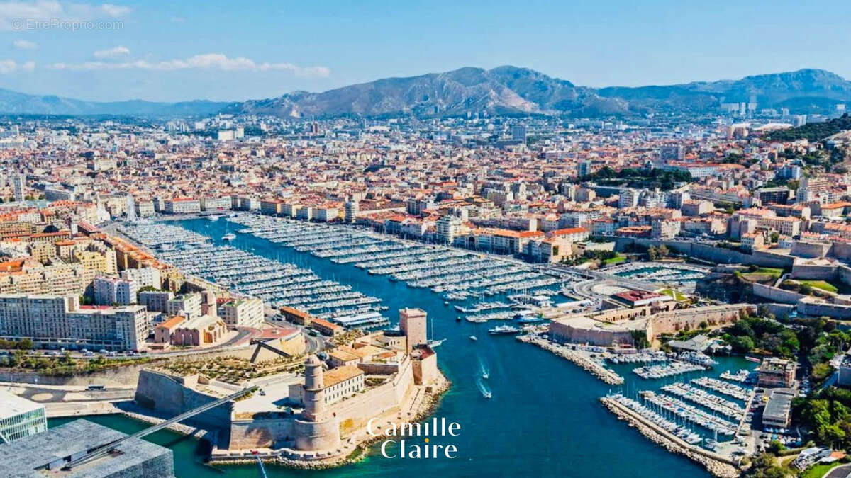 Appartement à MARSEILLE-8E