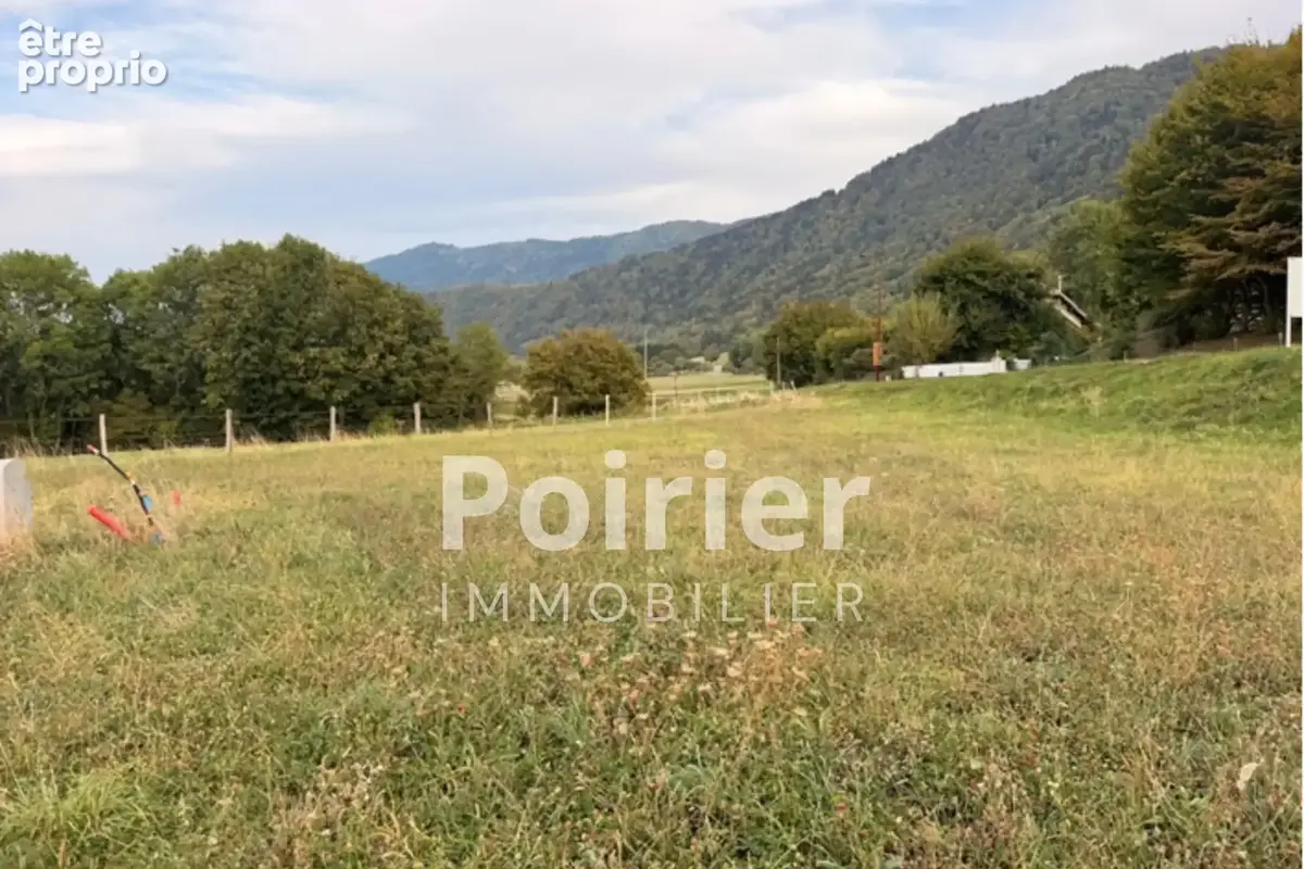 Photo Terrain à Draillant au prix de 219 300€