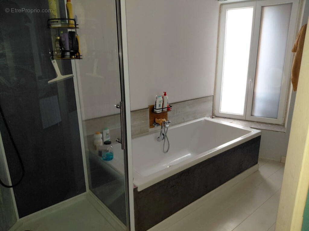 Maison à LORIOL-SUR-DROME