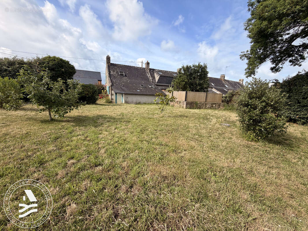 Maison à LOCMARIAQUER