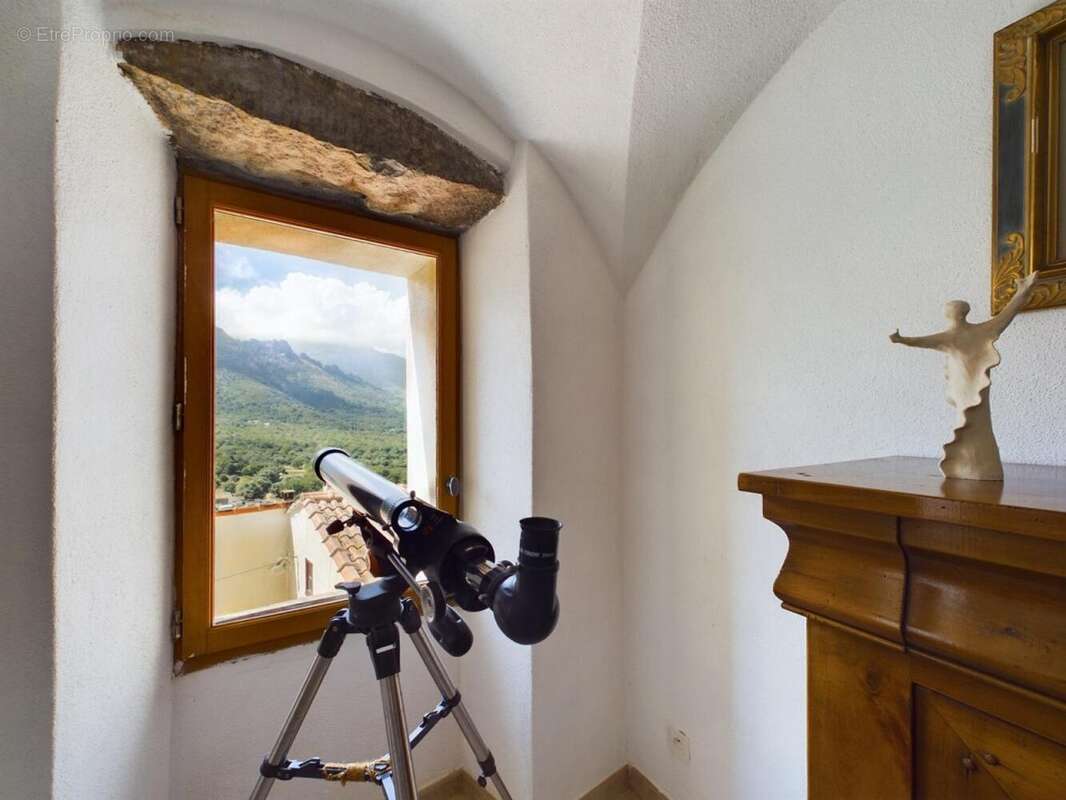 Maison à MONTEGROSSO