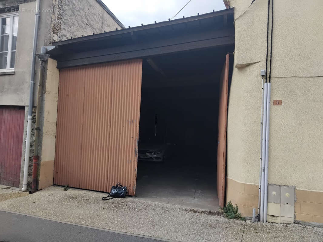 Appartement à SAINT-ARNOULT-EN-YVELINES