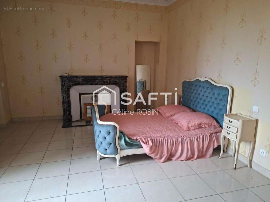 Maison 284 m² à Louhans  - photo 2