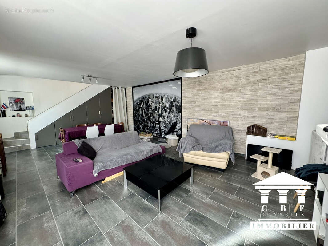 Maison à LE CREUSOT