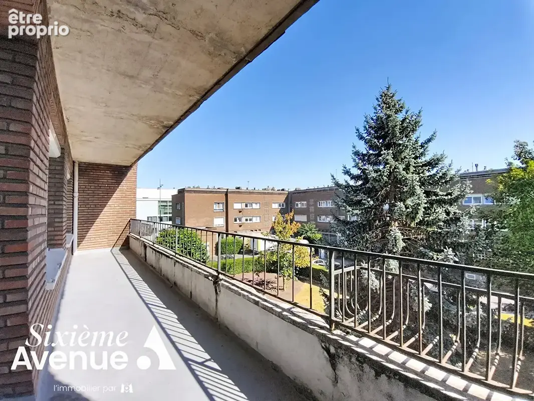 Appartement  centre ville avec balcon - photo 2