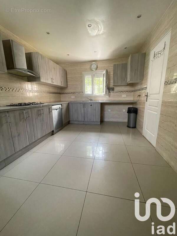 Photo 5 - Maison à PIERREFITTE-SUR-SEINE