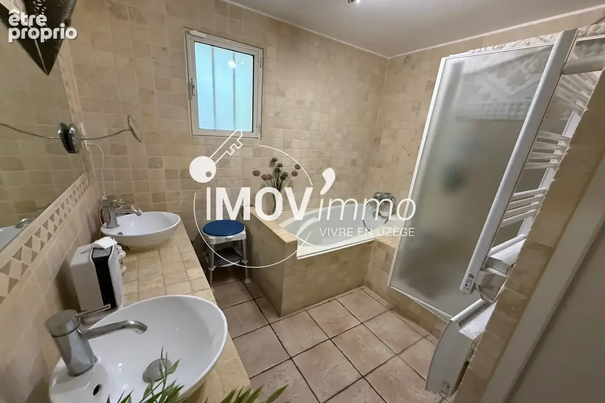 Maison 5 pièces 117 m² à vendre à Saint-Quentin-La-Poterie (30700) - photo 9