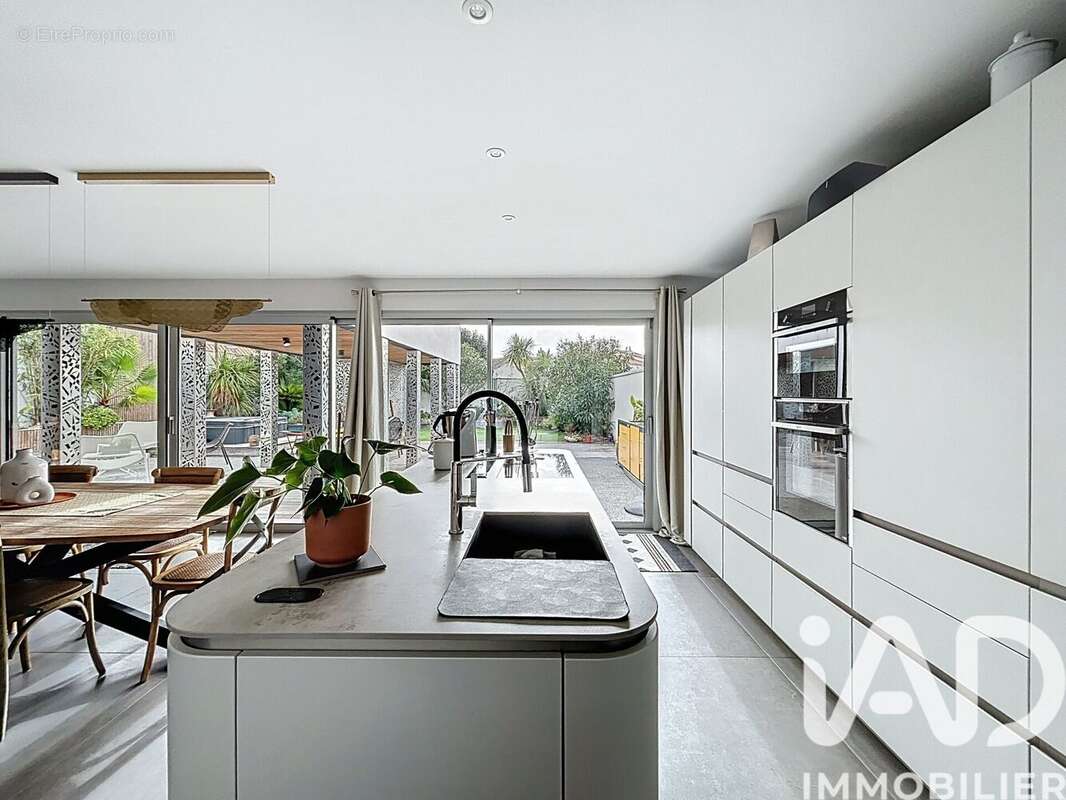 Photo 5 - Maison à LA ROCHELLE