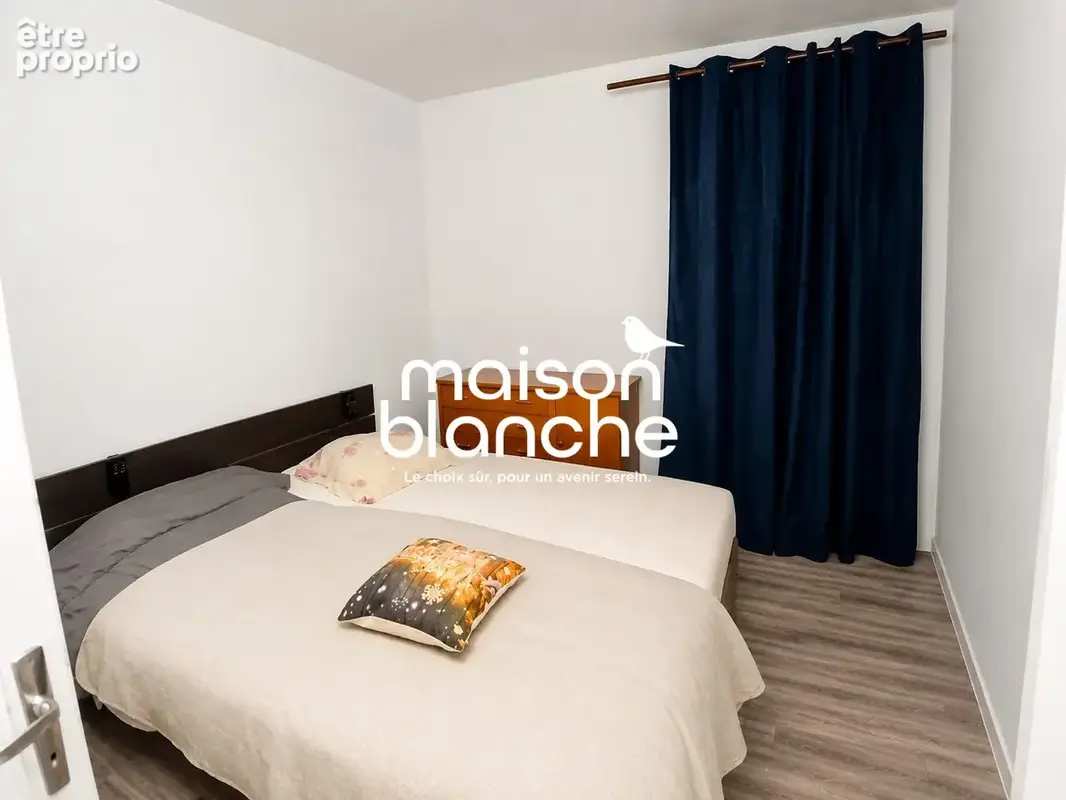 Appartement 45 m² à Parthenay  - photo 5