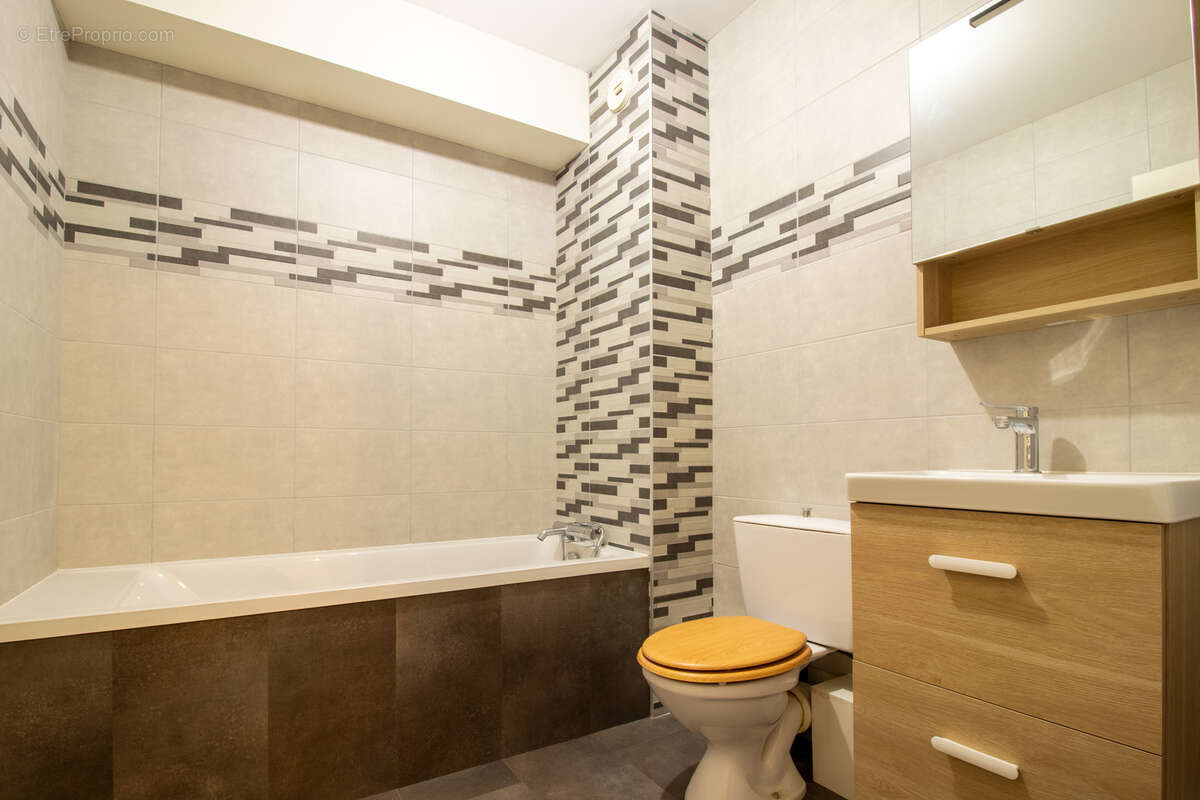 Appartement 53 m² à Charleville-Mezieres  - photo 40