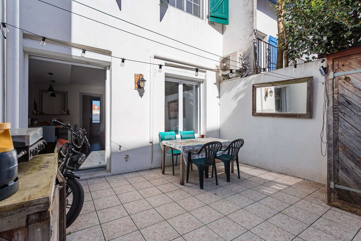 T3 avec cour privative   Proche du centre de Bayonne - photo 6