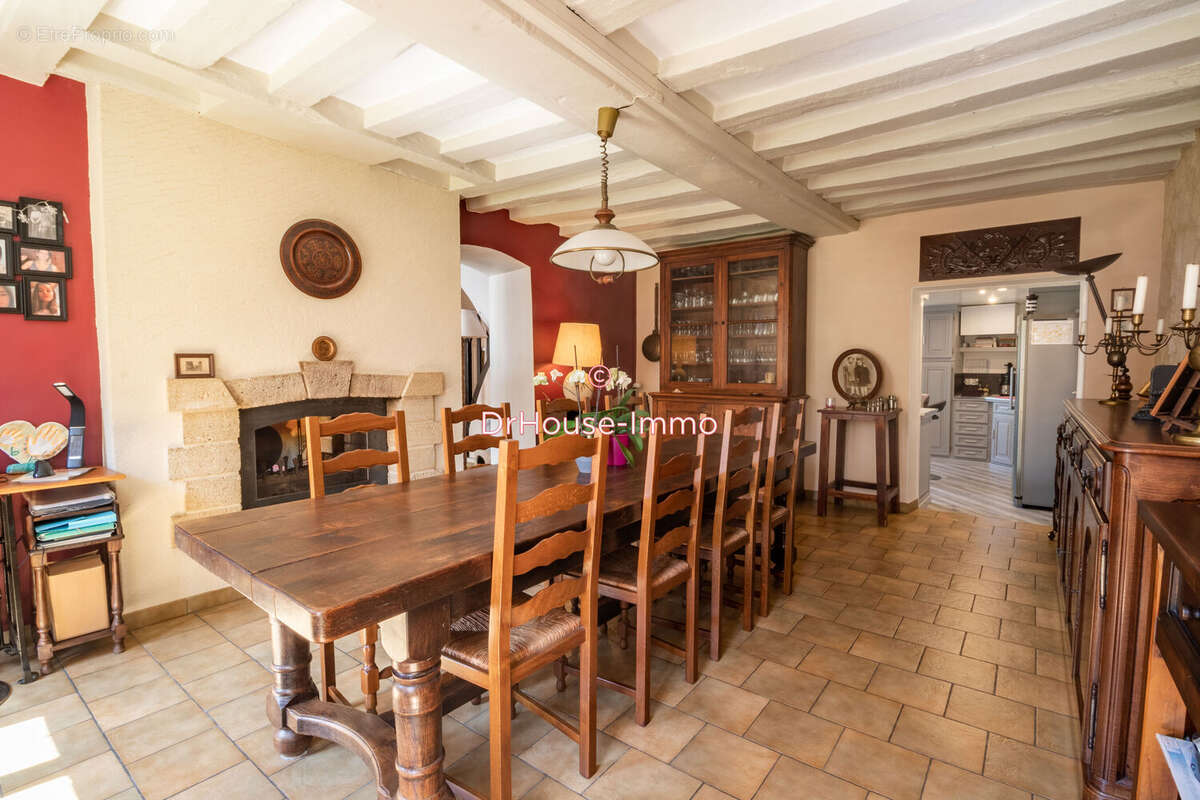 Maison à AUTEUIL