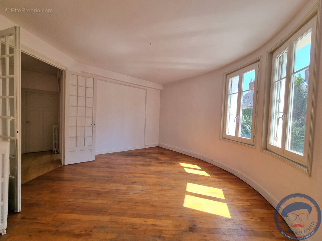 Appartement 4 pièces 3 chambres proche jardin des Prébendes - photo 2
