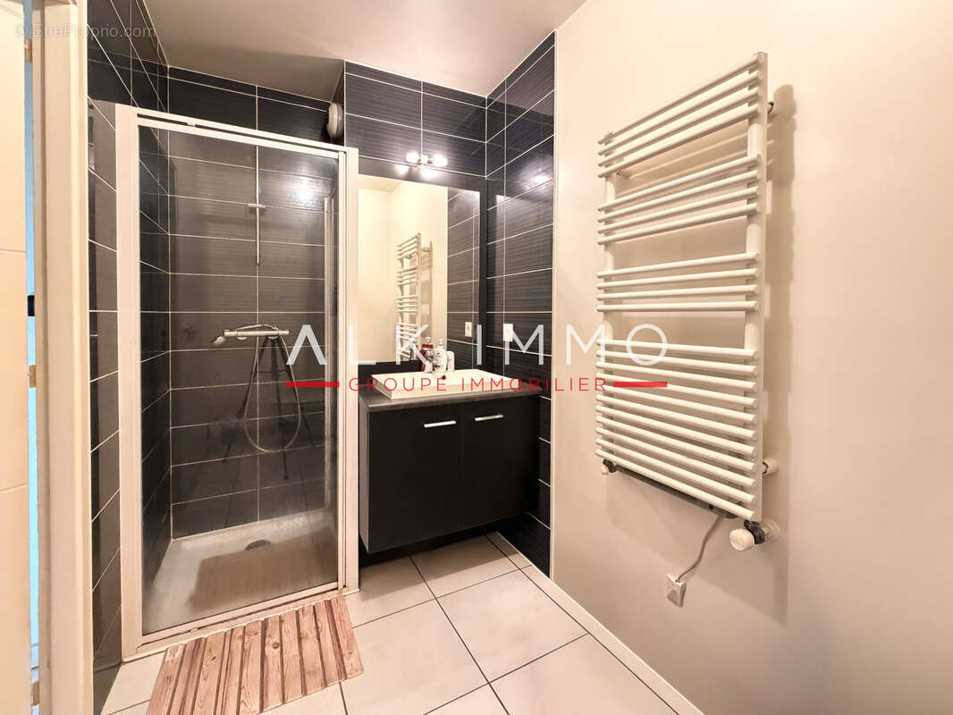Appartement à VALLEIRY