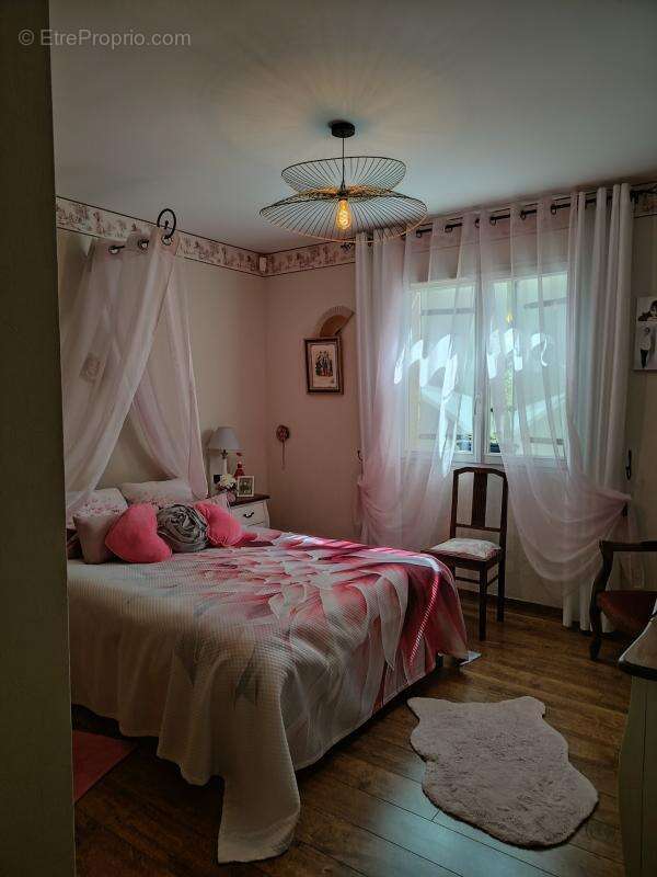 Belle maison avec vue dominante sur la vallée- A 5 minutes de la gare de Poitiers - photo 11