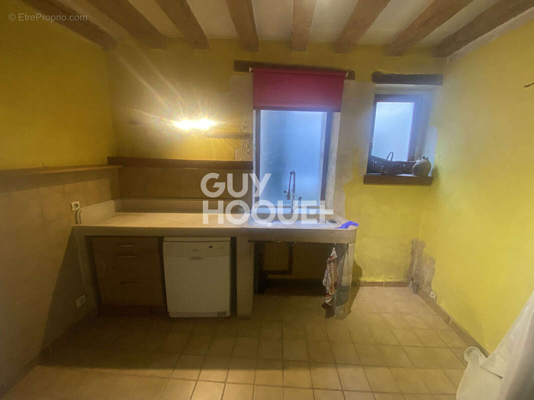 Maison à SAINT-BRIS-LE-VINEUX