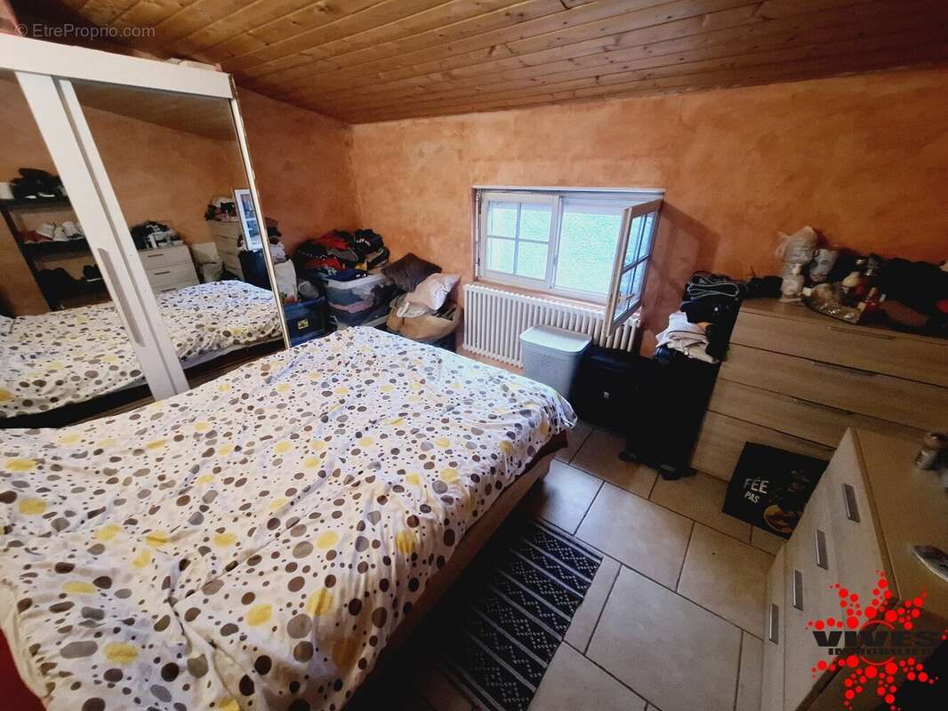 Maison à NISSAN-LEZ-ENSERUNE