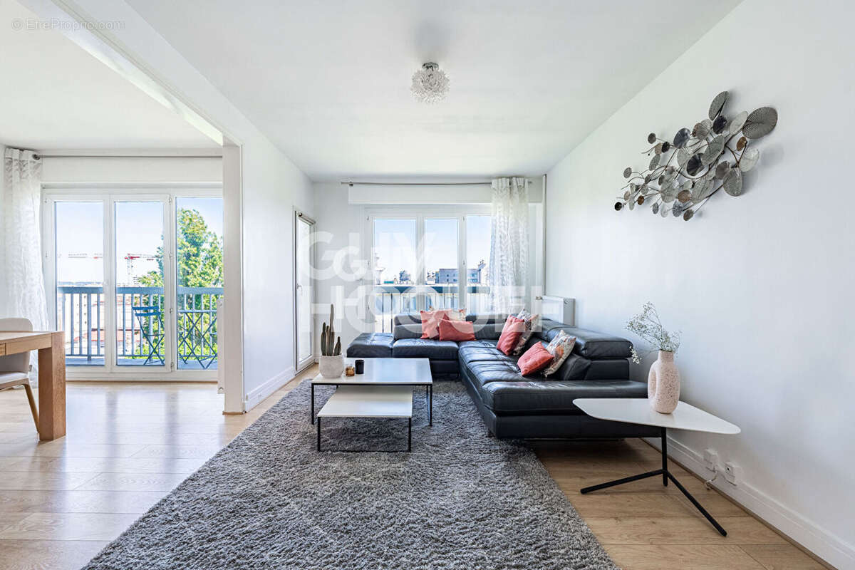 Appartement à ASNIERES-SUR-SEINE