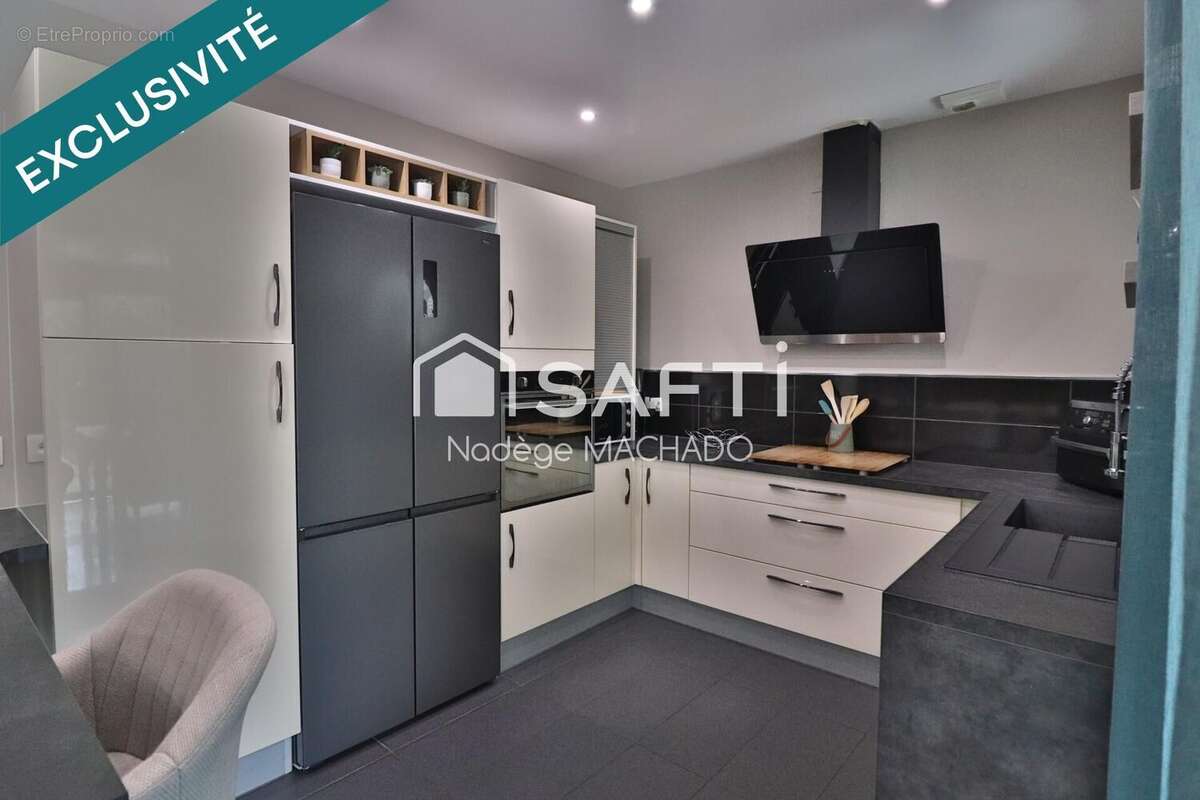 Maison 155 m² à Avril  - photo 2