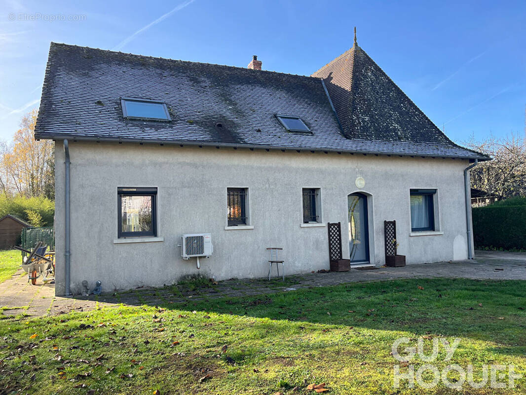 Maison à CLOYES-SUR-LE-LOIR
