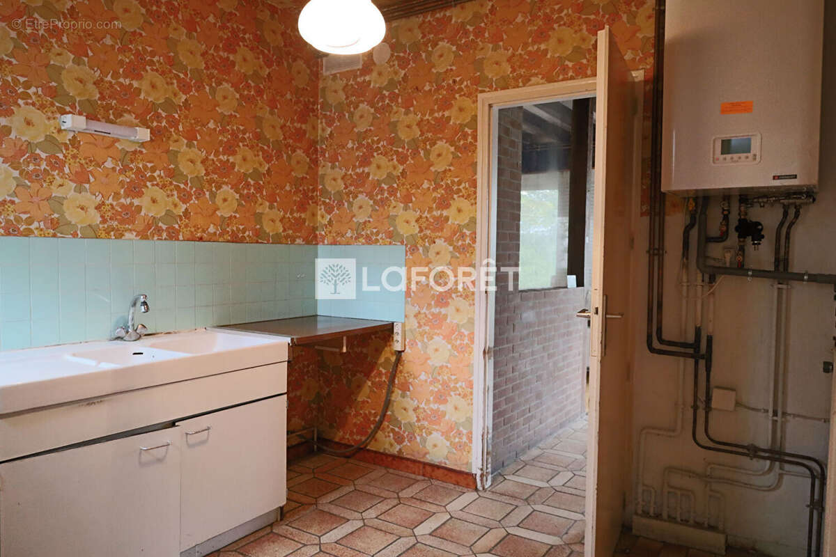 Maison à OZOIR-LA-FERRIERE