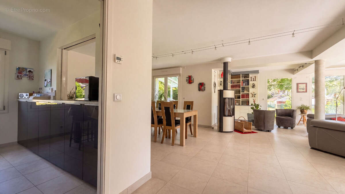 Maison à SAINT-AVERTIN