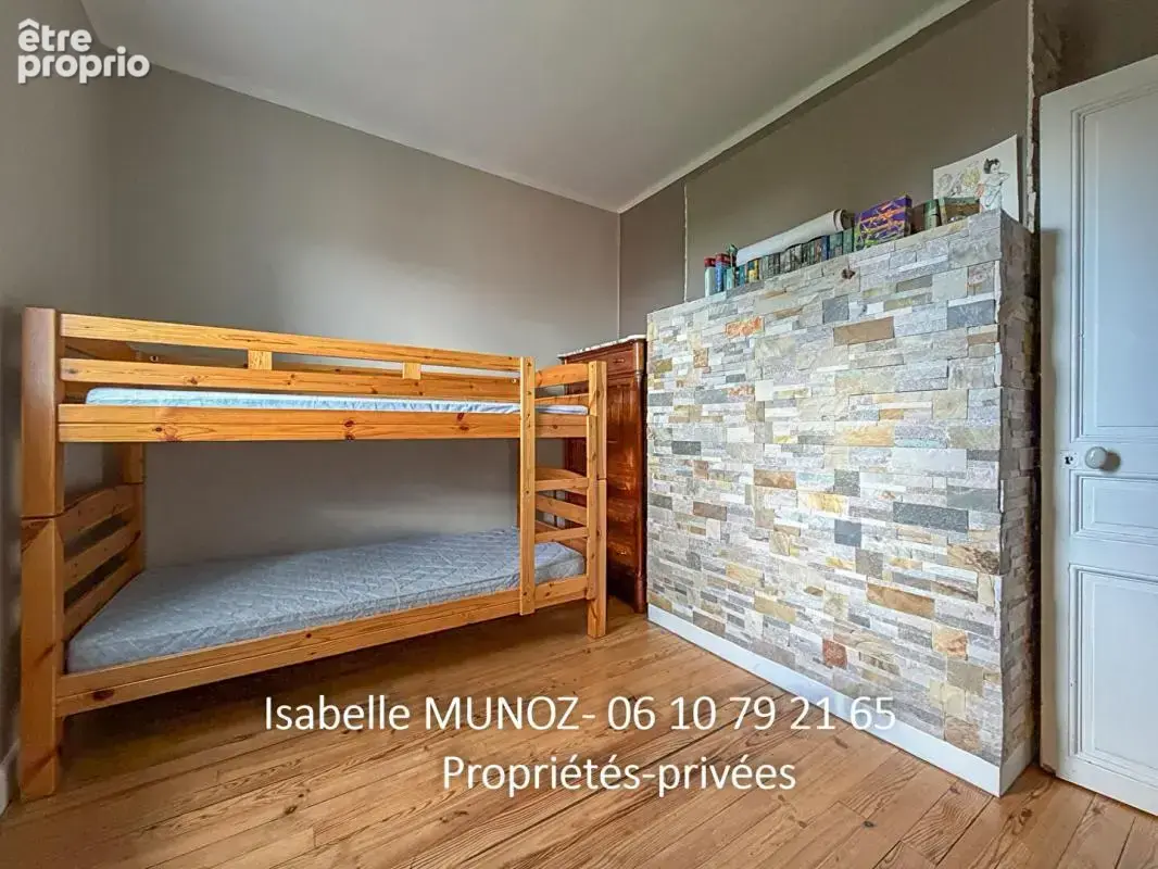Appartement Chamalieres 5 pièce(s) 100.62 m2, caves, garage - photo 9