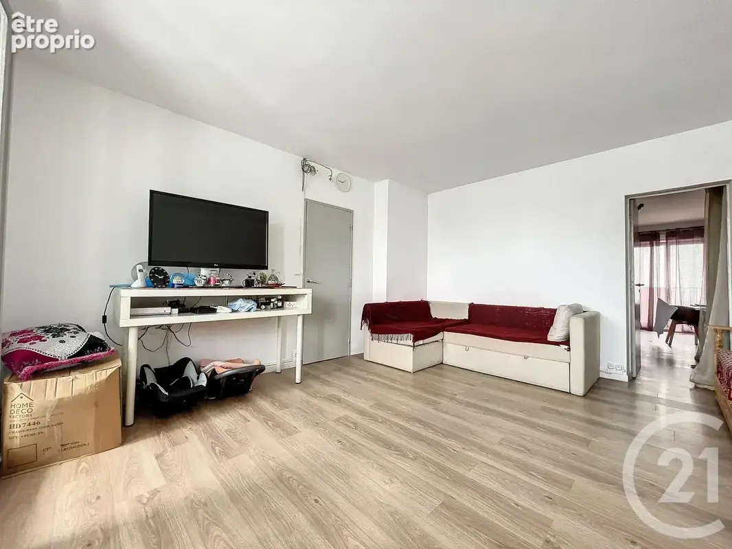 Appartement 72 m² à vendre à Montereau-Fault-Yonne (77130) - photo 2