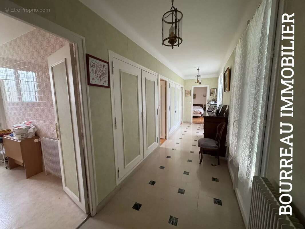 Maison à JOIGNY