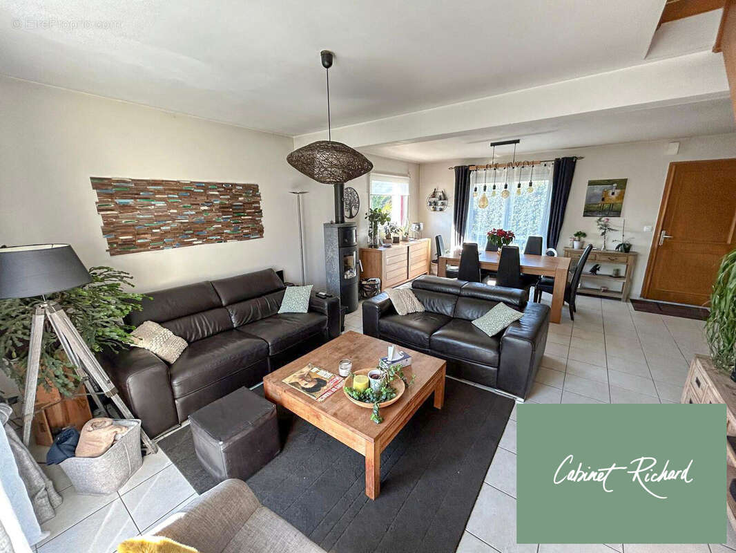 Maison à LA RICHARDAIS