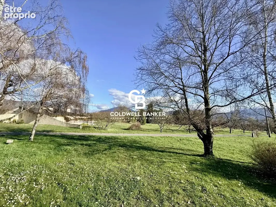 A vendre Maison familiale à Fillinges avec grand terrain, vue dégagée et environnement verdoyant 74250 - photo 3
