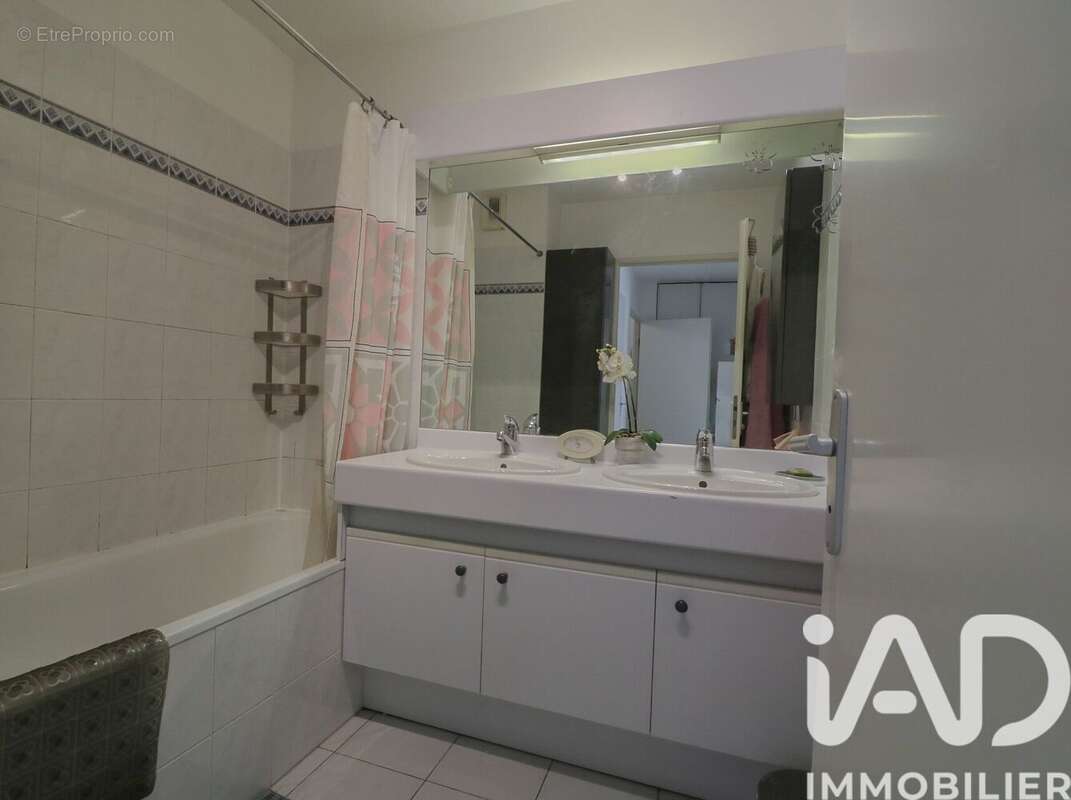 Photo 5 - Appartement à MARSEILLE-12E