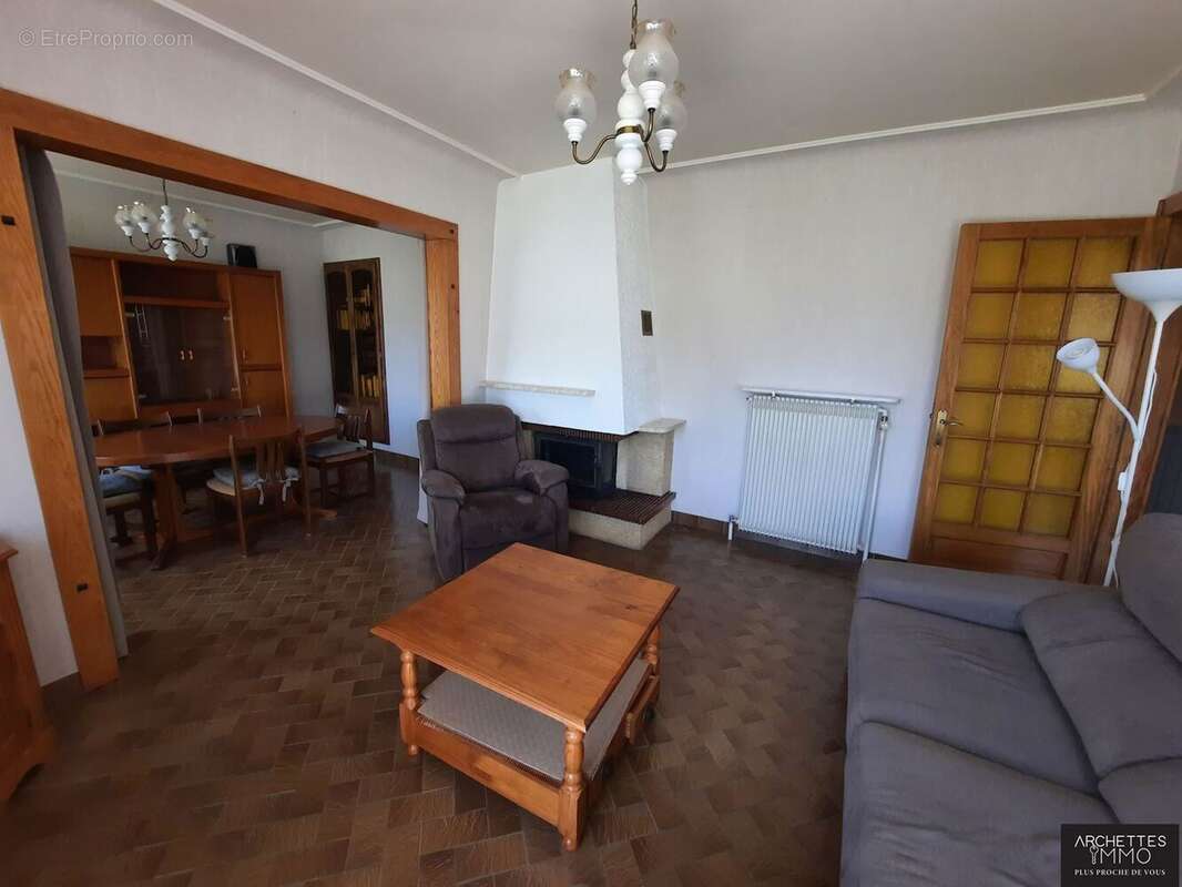 Maison à POUXEUX