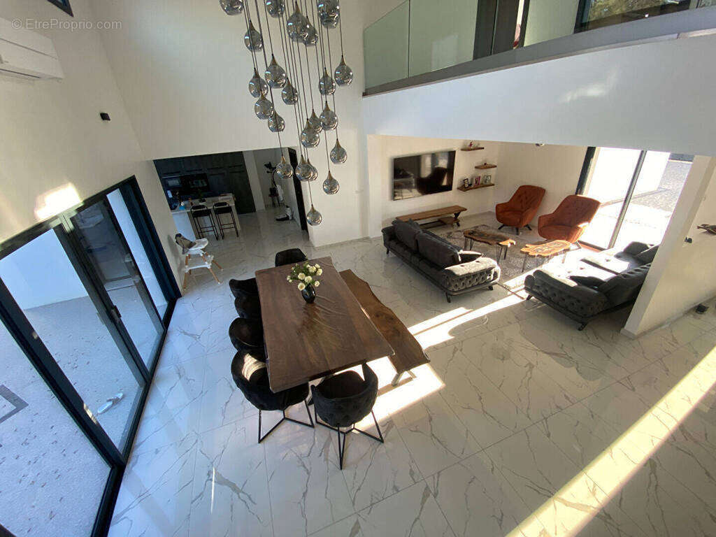 Maison à FUSSY