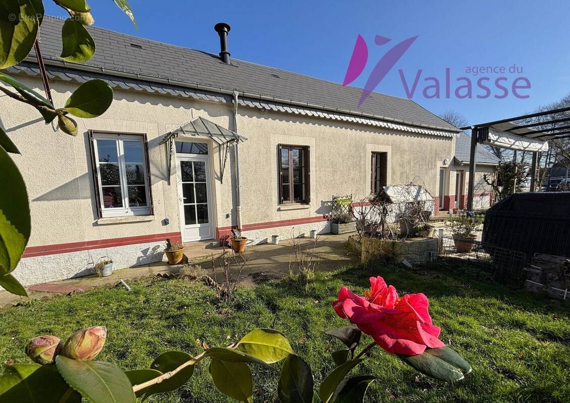 Maison à SAINT-ROMAIN-DE-COLBOSC